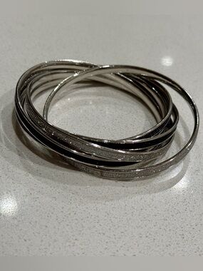 Silver Tone Bangle Bracelet Set
